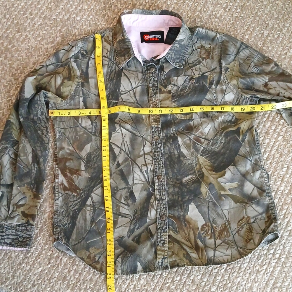 Outfitters Ridge Womens Size M (8-10) Camoflage Shirt - Picture 8 of 10